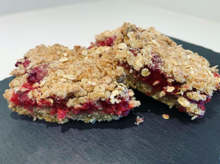 Raspberry crumble bars intro